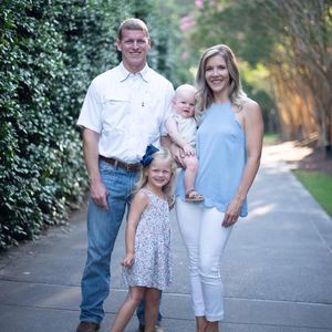 Meet your Posher, Joie